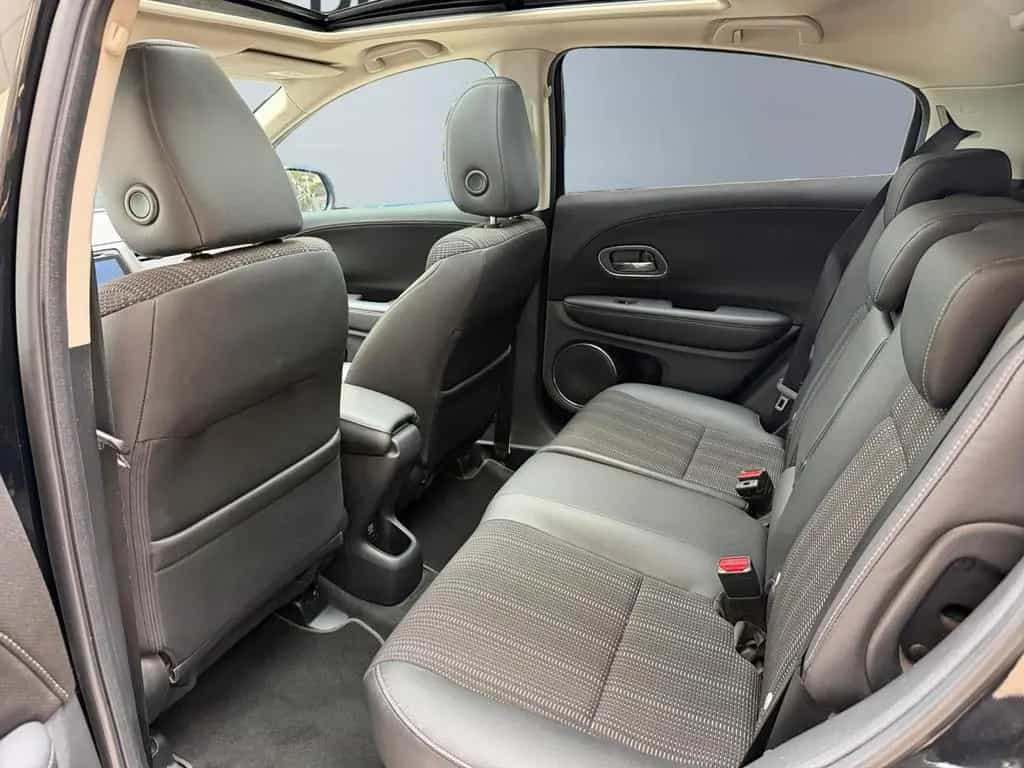 Honda HR-V 1.5 VTEC Executive*PANO*NAVI*KAM*SPUR 02/2018-photo-21