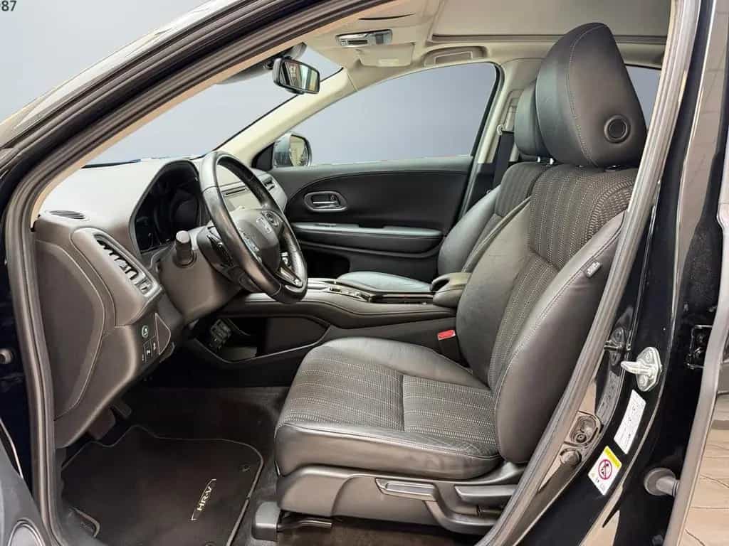 Honda HR-V 1.5 VTEC Executive*PANO*NAVI*KAM*SPUR 02/2018-photo-9