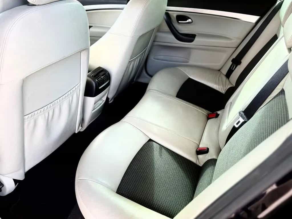 Saab 9-3 SportHatch 1.9 TTiD 180CV Vector 10/2009-photo-13