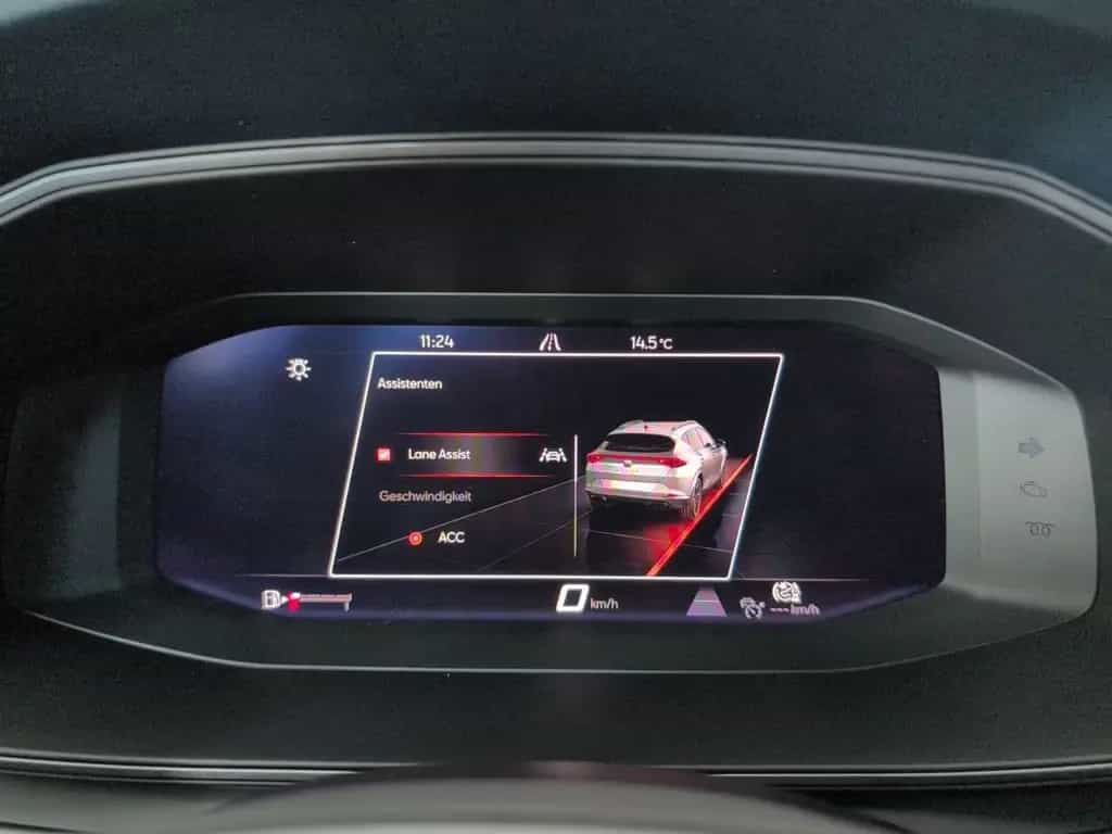 Cupra Formentor 1.5 TSI LEDER Navi CarPlay 18" MATT ! 02/2024-photo-25