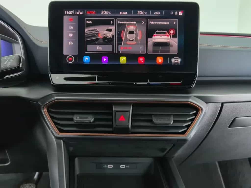 Cupra Formentor 1.5 TSI LEDER Navi CarPlay 18" MATT ! 02/2024-photo-33