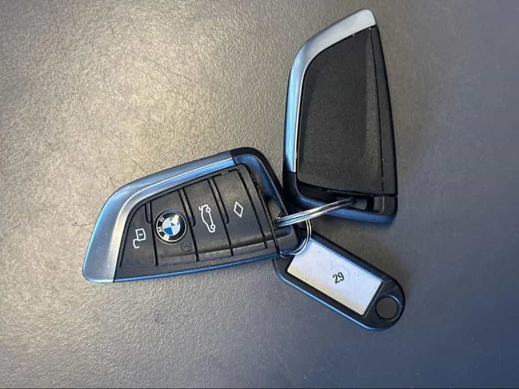 BMW 118 i Advantage *HU/AU NEU*SHZ*KLIMA*SHZ* 06/2020-photo-22