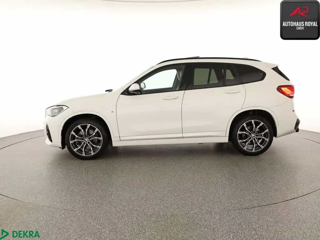 BMW X1 xDrive20d M SPORT SHADOW,HEADUP,CARPLAY,1.HD 06/2022-photo-1