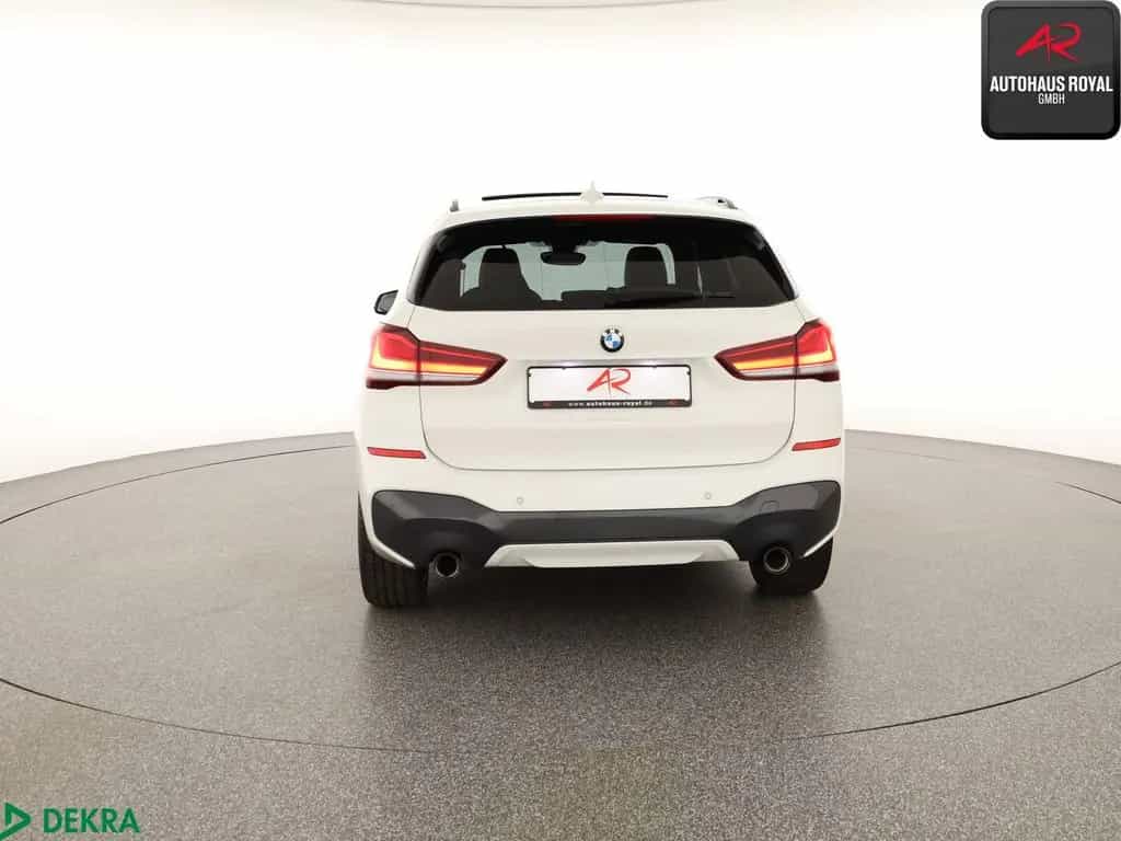 BMW X1 xDrive20d M SPORT SHADOW,HEADUP,CARPLAY,1.HD 06/2022-photo-3