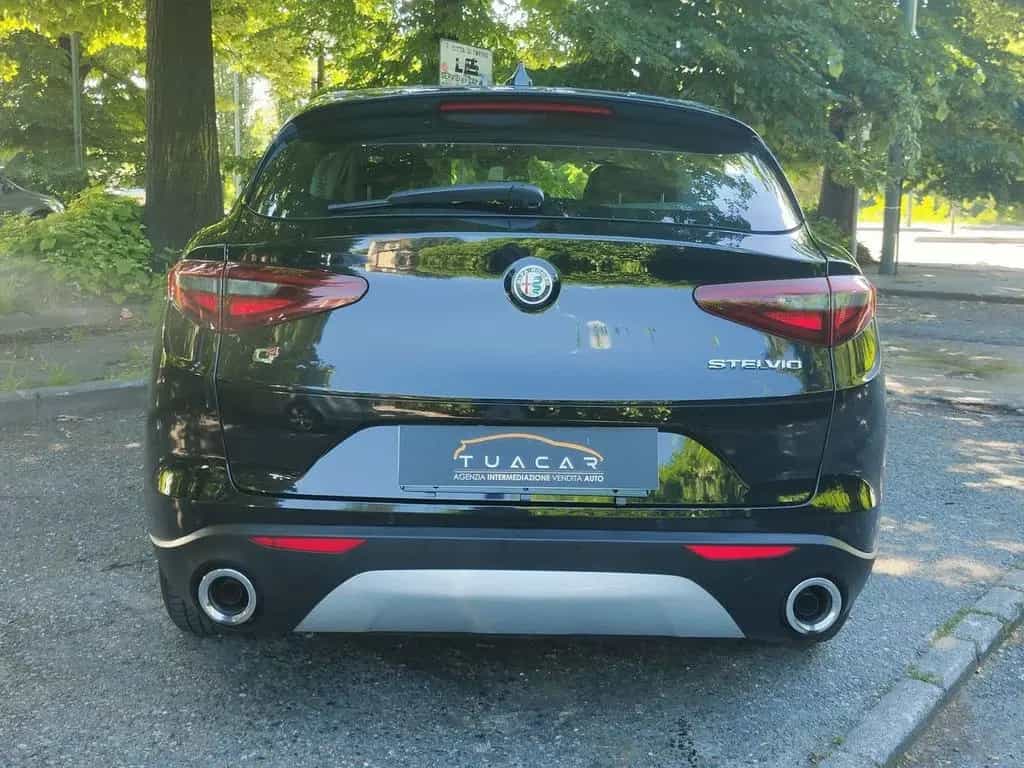 Alfa Romeo Stelvio 2.2 TD Business Q4 190 #10819 05/2019-photo-4