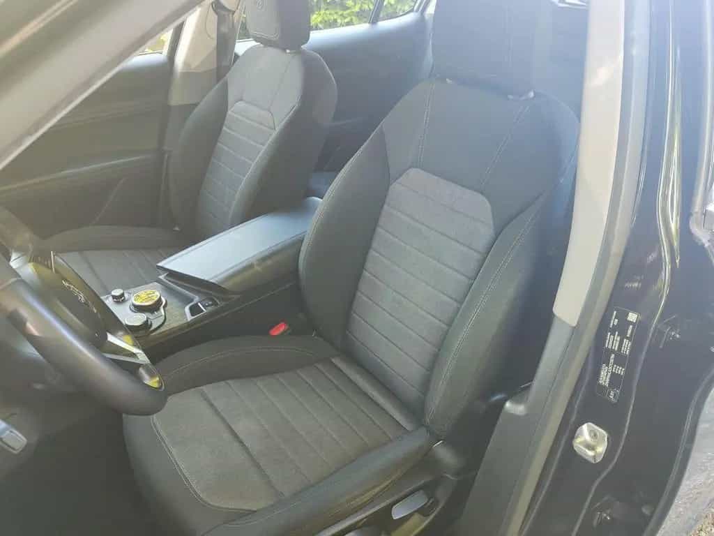 Alfa Romeo Stelvio 2.2 TD Business Q4 190 #10819 05/2019-photo-8