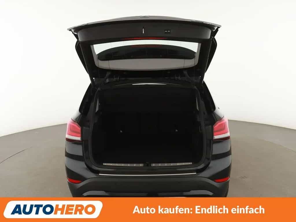 BMW X1 sDrive 18i xLine Aut. *HUD*LED*CAM*SHZ*NAVI* 06/2021-photo-16