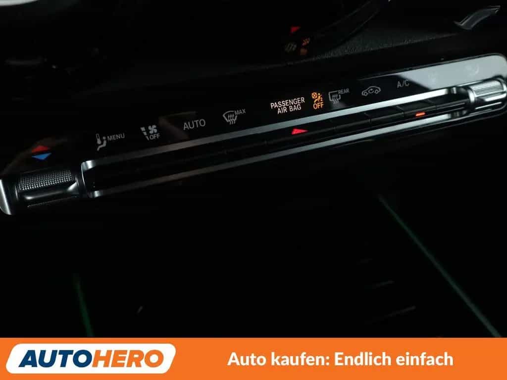 Mercedes-Benz GLB-Class d AMG Line Aut.*NAVI*LED*ACC*360° 07/2021-photo-24