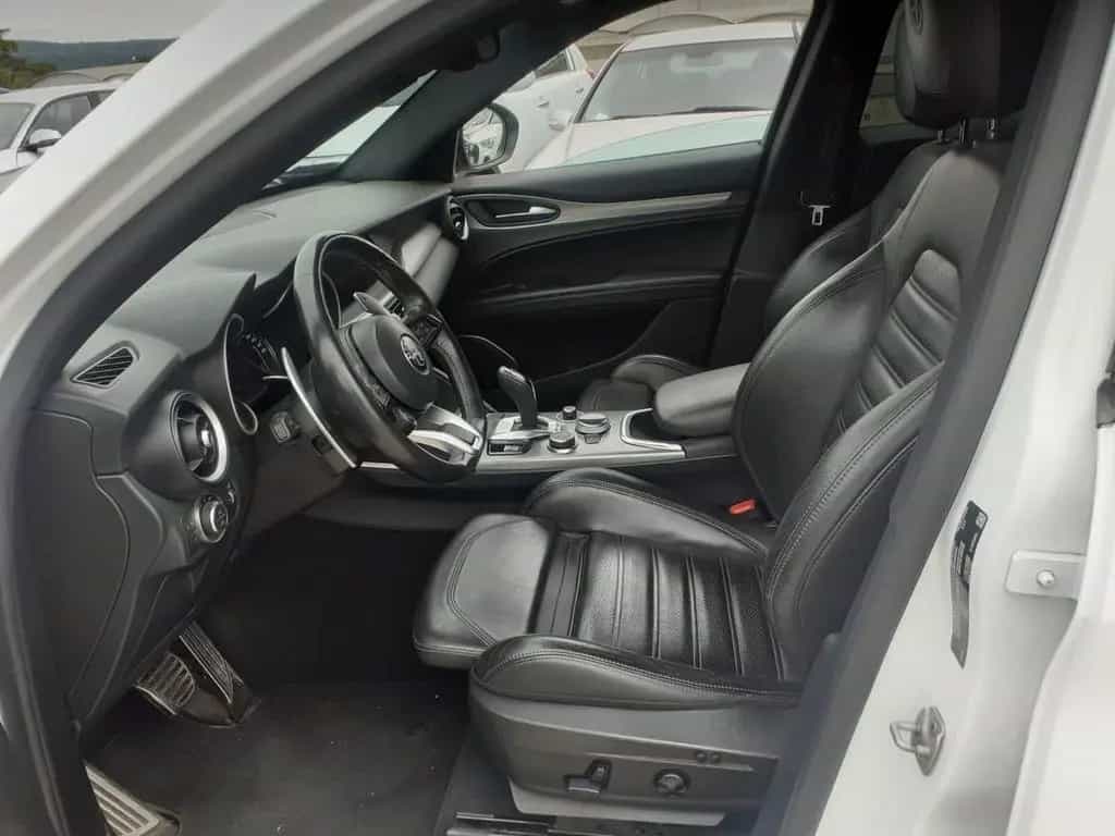 Alfa Romeo Stelvio 2.2 Tb 210 CV AT8 Q4 Veloce - 01/2021-photo-6