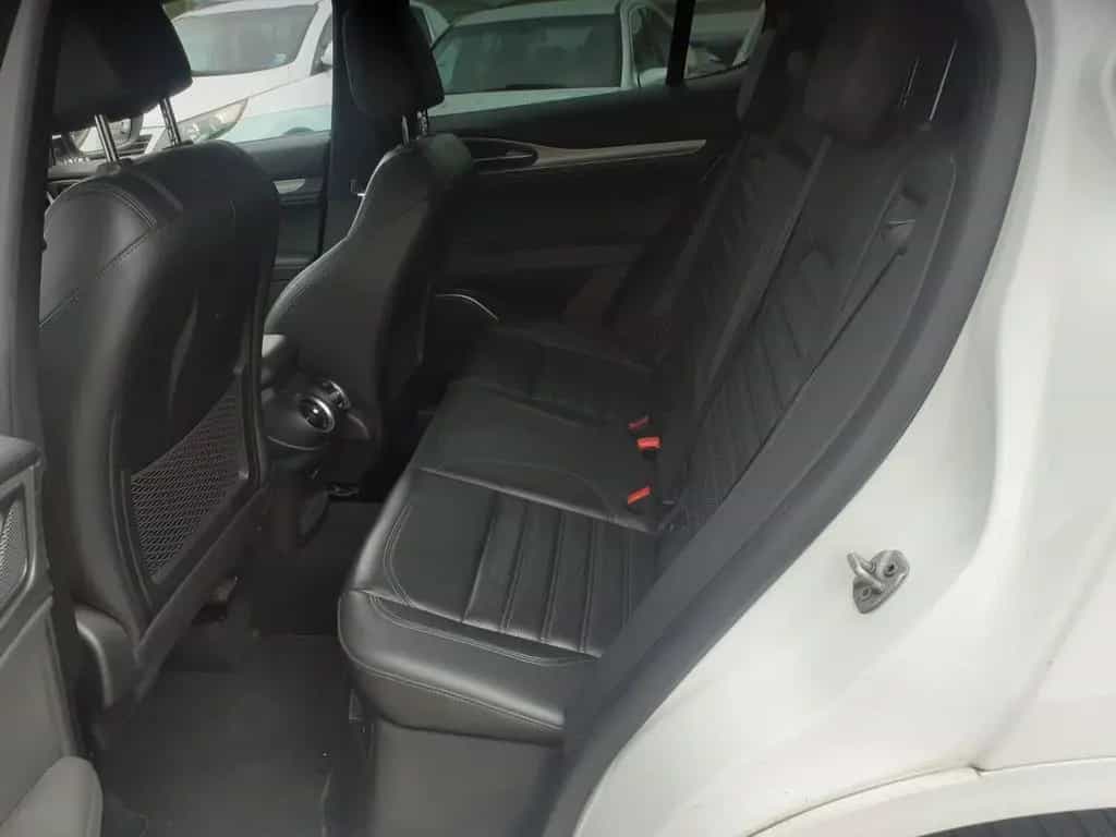 Alfa Romeo Stelvio 2.2 Tb 210 CV AT8 Q4 Veloce - 01/2021-photo-7