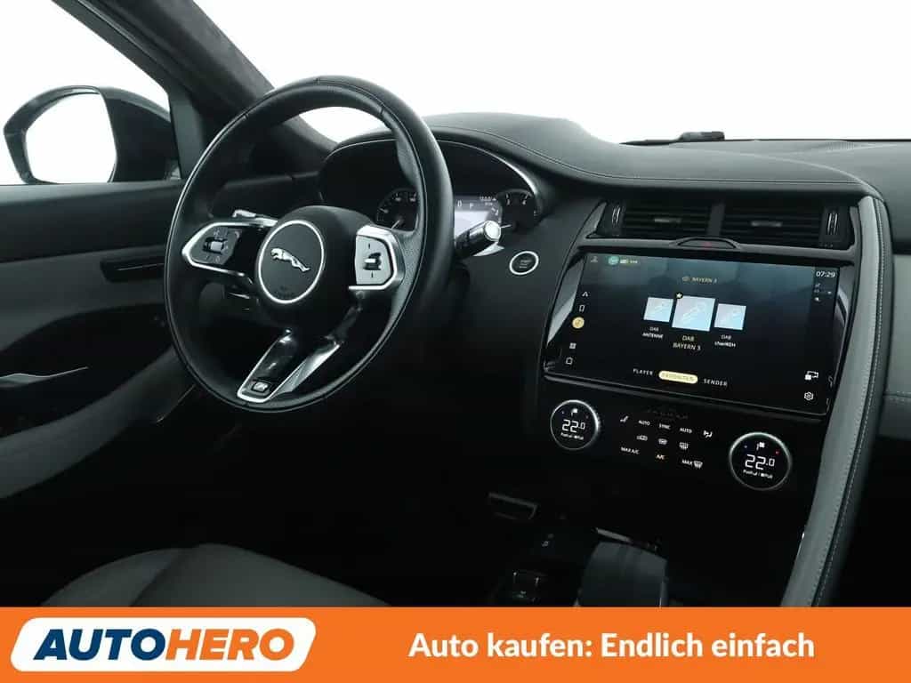 Jaguar E-Pace P200 Mild-Hybrid R-Dynamic Black AWD 01/2023-photo-12