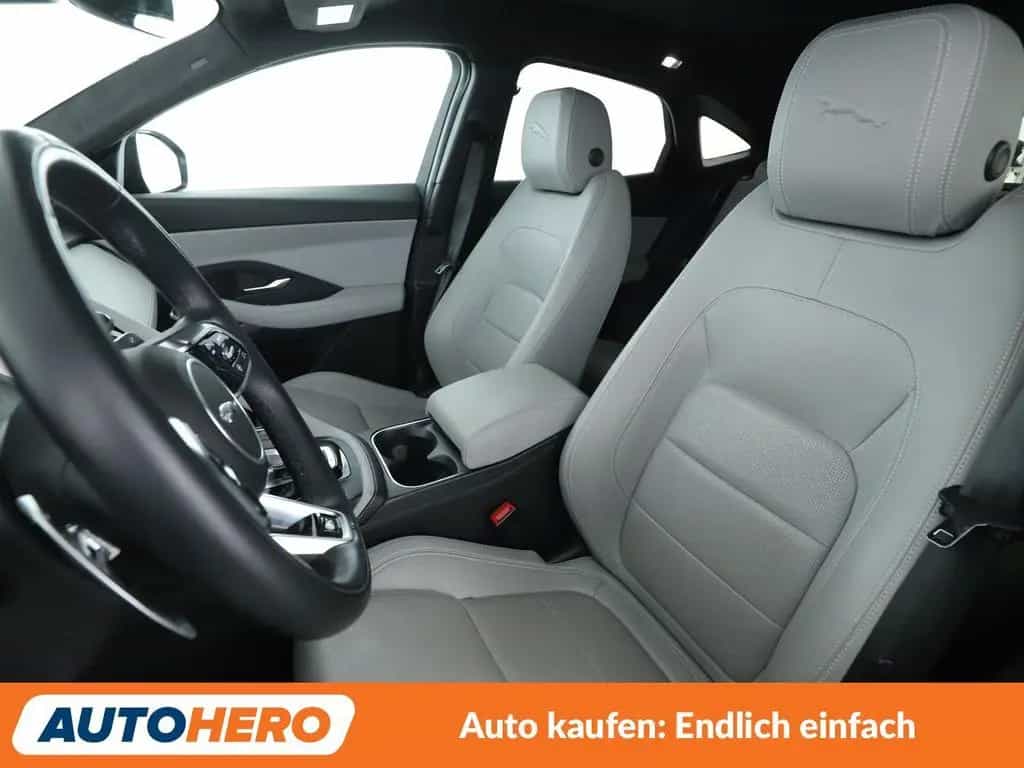 Jaguar E-Pace P200 Mild-Hybrid R-Dynamic Black AWD 01/2023-photo-9