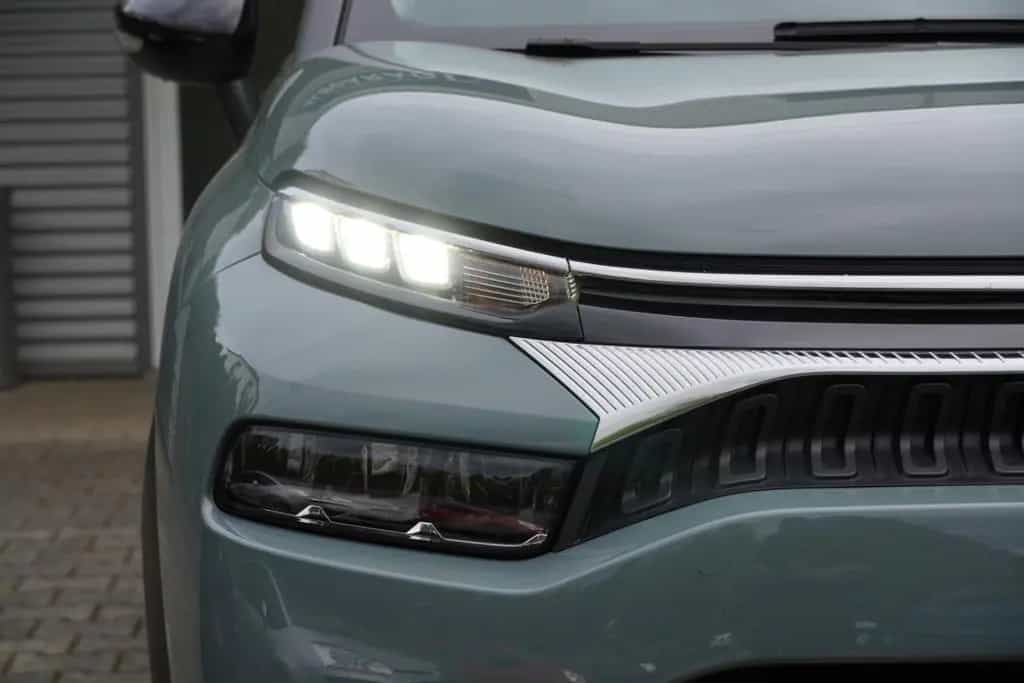 Citroën C3 Aircross Shine Pack *SHZ* *Kamera* *LED* 04/2022-photo-11