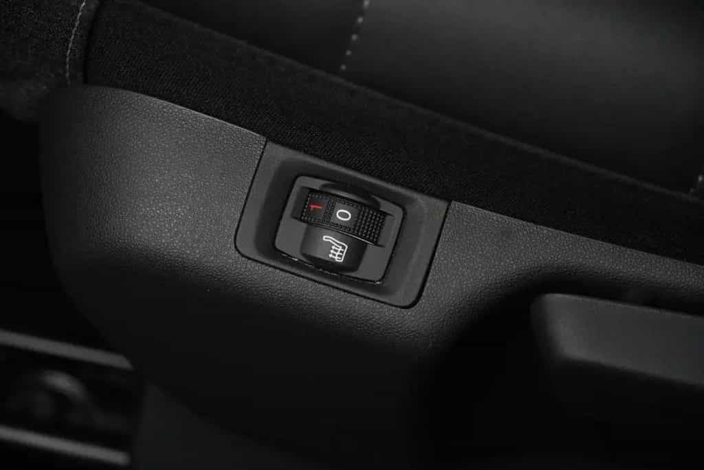 Citroën C3 Aircross Shine Pack *SHZ* *Kamera* *LED* 04/2022-photo-24
