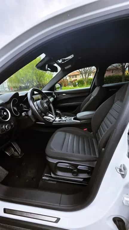 Alfa Romeo Stelvio 2.2 Diesel 190CV AT8 Q4 12/2022-photo-8