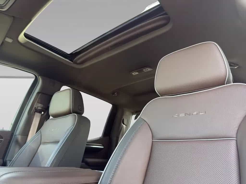 GMC Sierra Denali CrewCab 1500 4WD PANO+HUD+BOSE null-photo-15