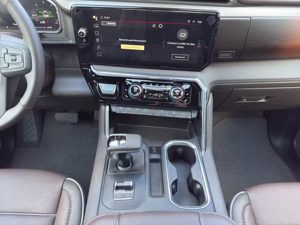 GMC Sierra Denali CrewCab 1500 4WD PANO+HUD+BOSE null-photo-24