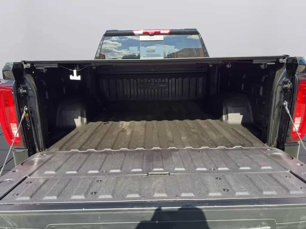 GMC Sierra Denali CrewCab 1500 4WD PANO+HUD+BOSE null-photo-27