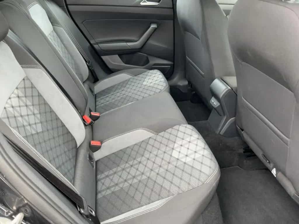 Volkswagen Taigo 1.5TSI DSG R-LINE 5JG+IMATRIX+NAVI+ACC+AHK 11/2022-photo-12