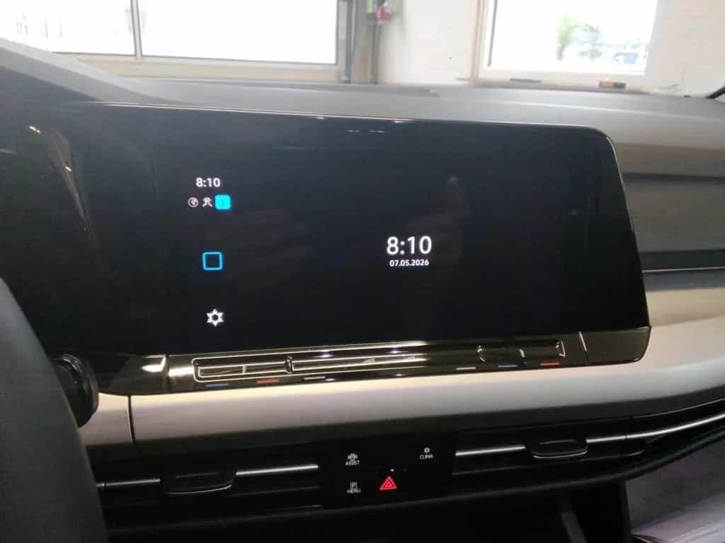 Volkswagen Golf Variant 1.5 eTSI 110kW DSG LED*PDC*NAV*TEMP 03/2024-photo-28