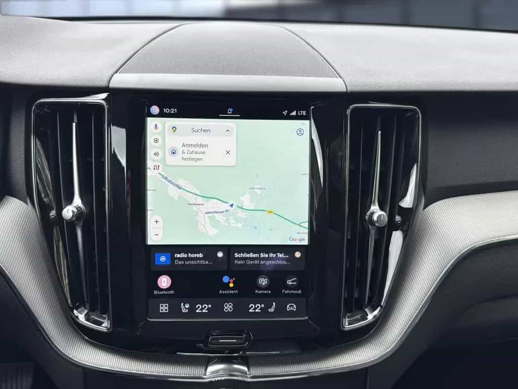 Volvo XC60 B5 (Benzin) Plus Dark AWD Automatik Navi 03/2023-photo-13