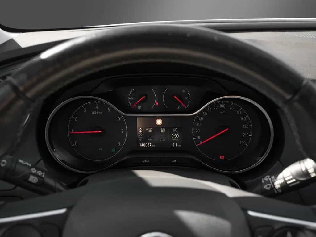 Opel Grandland (X) Grandland Innovation AHK Grip-Control PANO 11/2019-photo-13