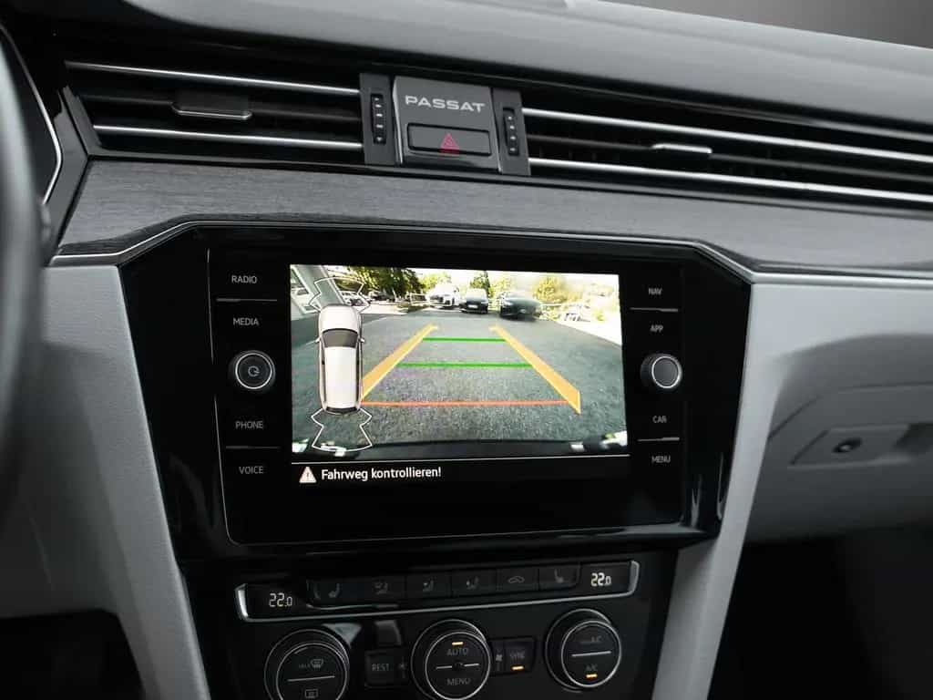 Volkswagen Passat Variant Elegance 4Motion Business-P Prem. 06/2020-photo-20