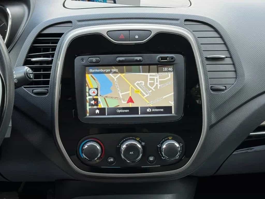Renault Captur 1.2 Dynamique*Aut*Nav*Temp*PDC*TÜV NEU 08/2015-photo-16