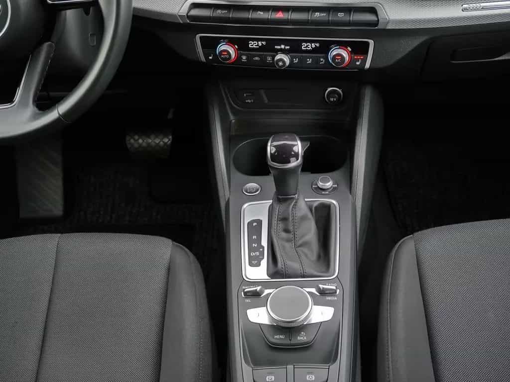 Audi Q2 35 TDI  S line virtual|RFK|LED|black 03/2022-photo-6
