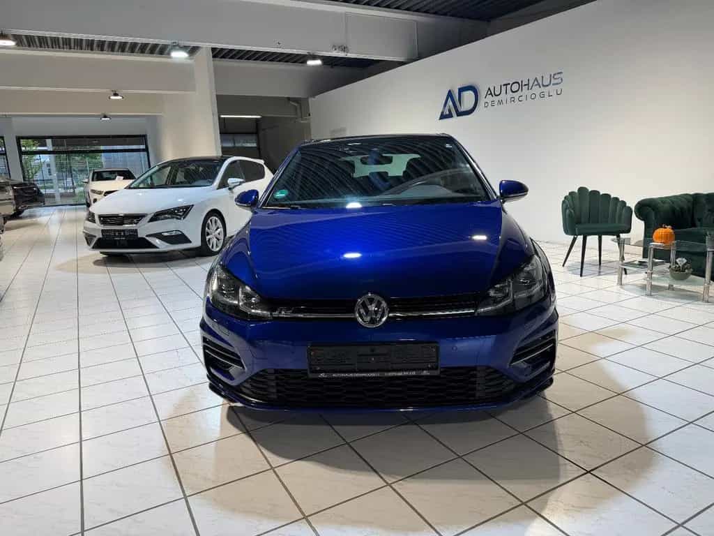 Volkswagen Golf VII Lim. R Line Highline BMT Stdhz+Panor.d 01/2018-photo-0