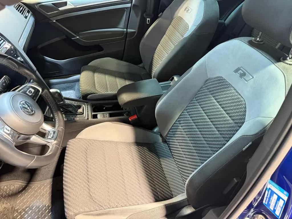 Volkswagen Golf VII Lim. R Line Highline BMT Stdhz+Panor.d 01/2018-photo-16