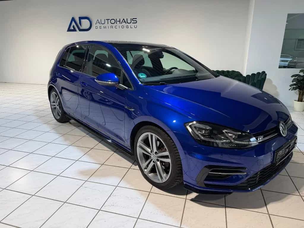 Volkswagen Golf VII Lim. R Line Highline BMT Stdhz+Panor.d 01/2018-photo-2