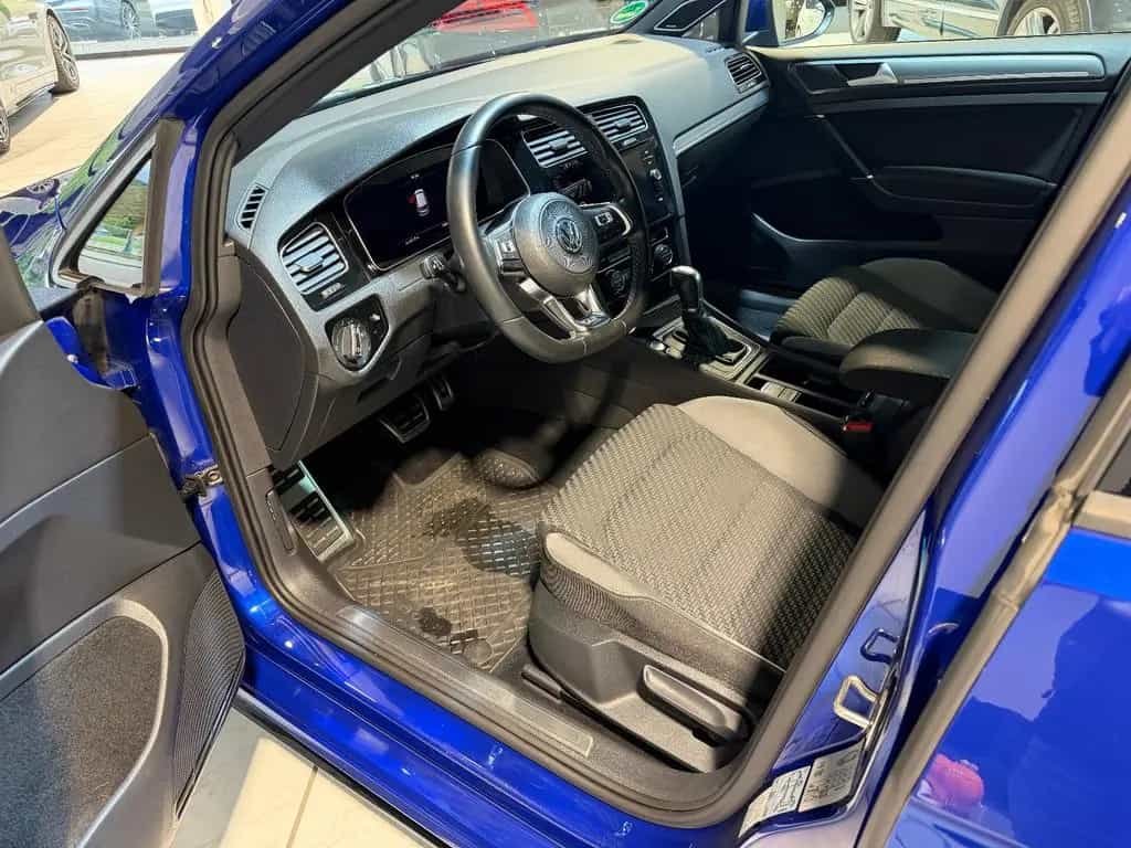 Volkswagen Golf VII Lim. R Line Highline BMT Stdhz+Panor.d 01/2018-photo-8