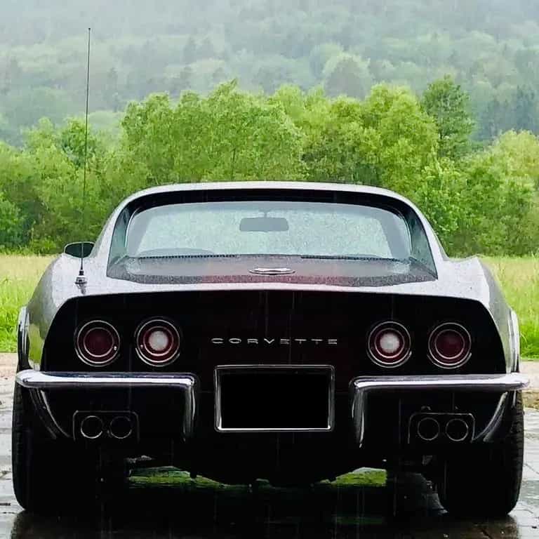 Corvette C3 mit Chromstoßstangen & H-Zulassung 09/1970-photo-1
