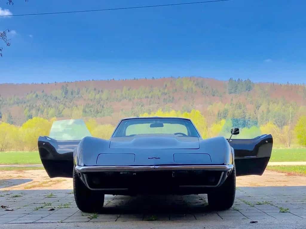 Corvette C3 mit Chromstoßstangen & H-Zulassung 09/1970-photo-9