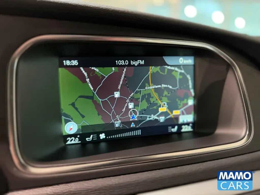 Volvo V40 T2 Kinetic CAM/SHZ/NAVI/KLIMA/PDC/FSH 12/2016-photo-12