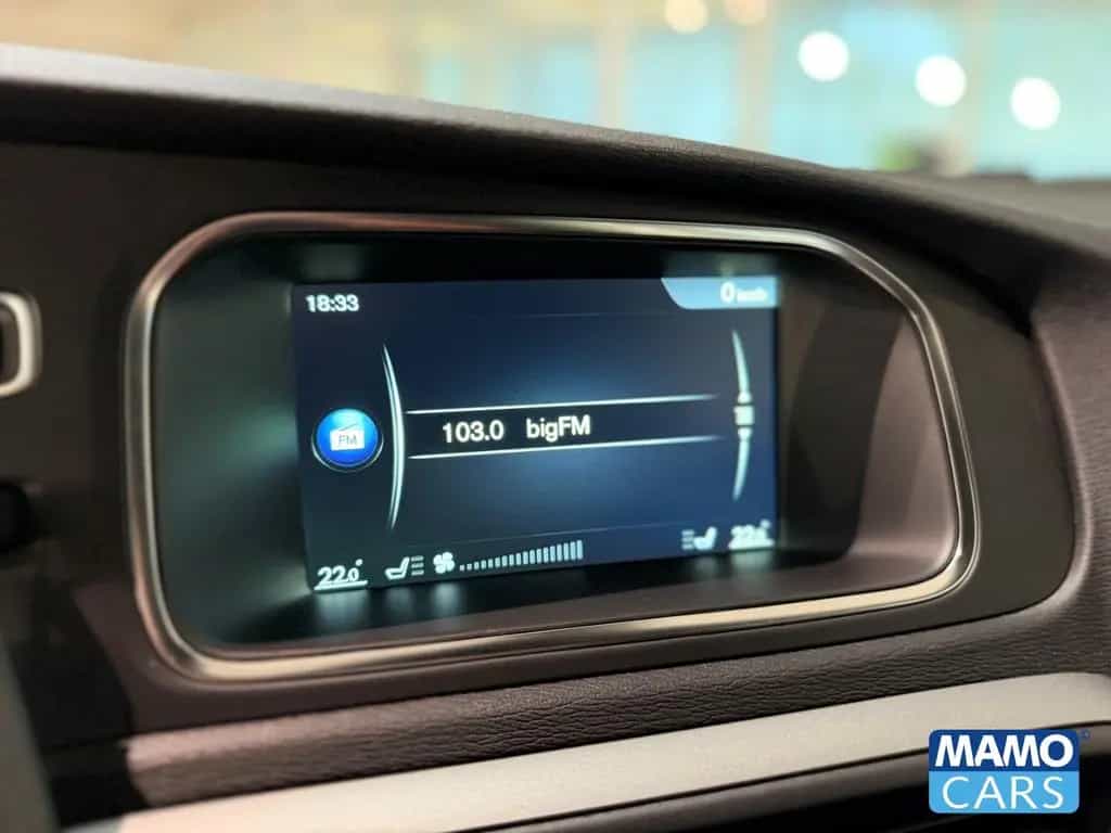 Volvo V40 T2 Kinetic CAM/SHZ/NAVI/KLIMA/PDC/FSH 12/2016-photo-13