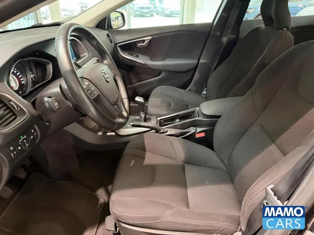 Volvo V40 T2 Kinetic CAM/SHZ/NAVI/KLIMA/PDC/FSH 12/2016-photo-16