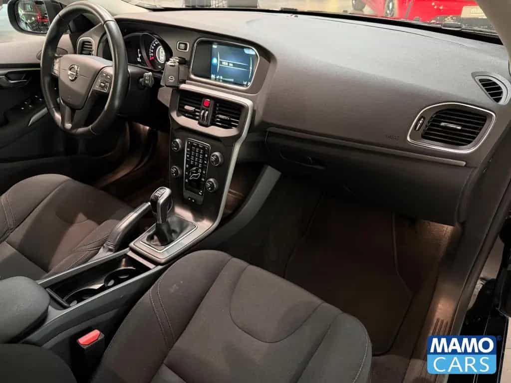 Volvo V40 T2 Kinetic CAM/SHZ/NAVI/KLIMA/PDC/FSH 12/2016-photo-23