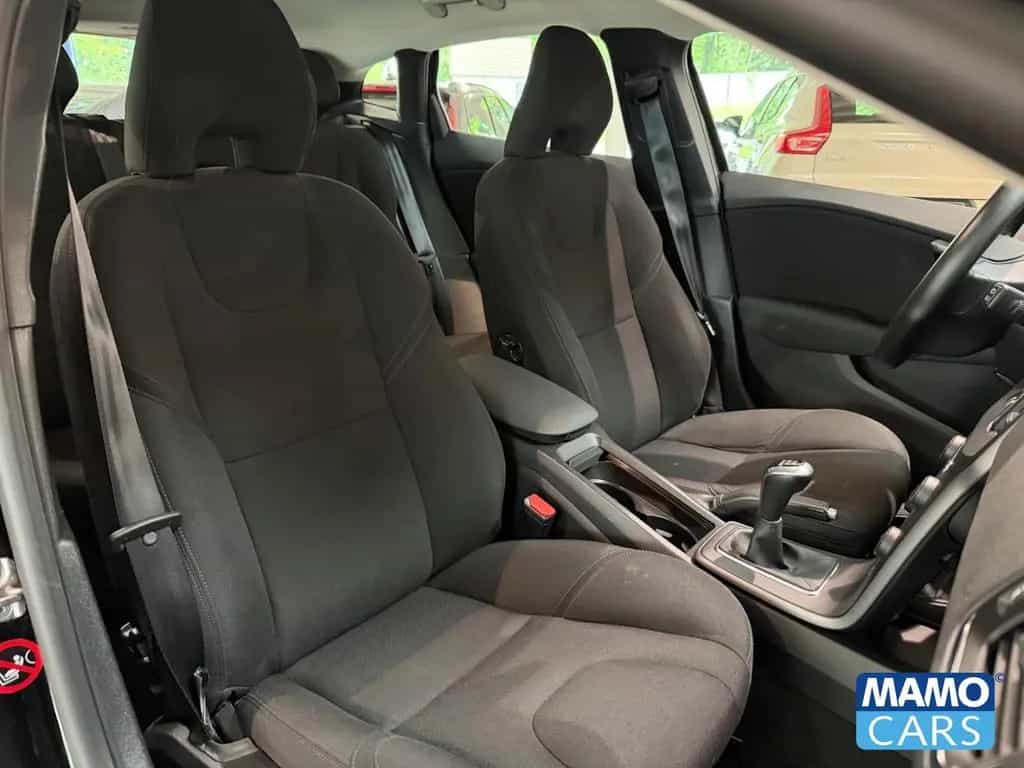 Volvo V40 T2 Kinetic CAM/SHZ/NAVI/KLIMA/PDC/FSH 12/2016-photo-24