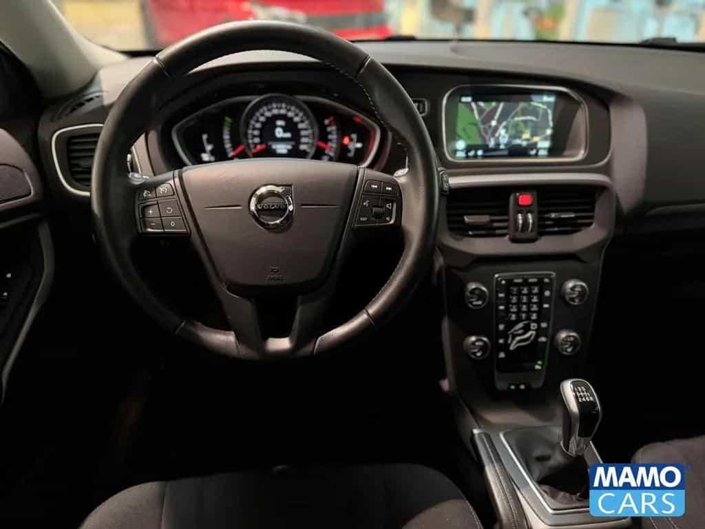 Volvo V40 T2 Kinetic CAM/SHZ/NAVI/KLIMA/PDC/FSH 12/2016-photo-35