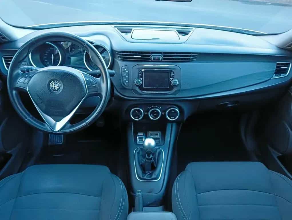 Alfa Romeo Giulietta 1.6 JTDm 120 CV Super 03/2017-photo-11