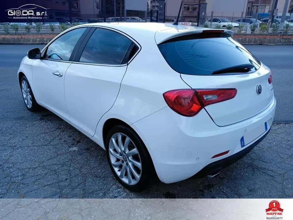 Alfa Romeo Giulietta 1.6 JTDm 120 CV Super 03/2017-photo-6