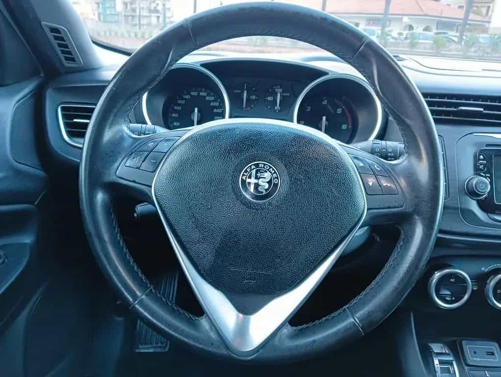 Alfa Romeo Giulietta 1.6 JTDm 120 CV Super 03/2017-photo-9