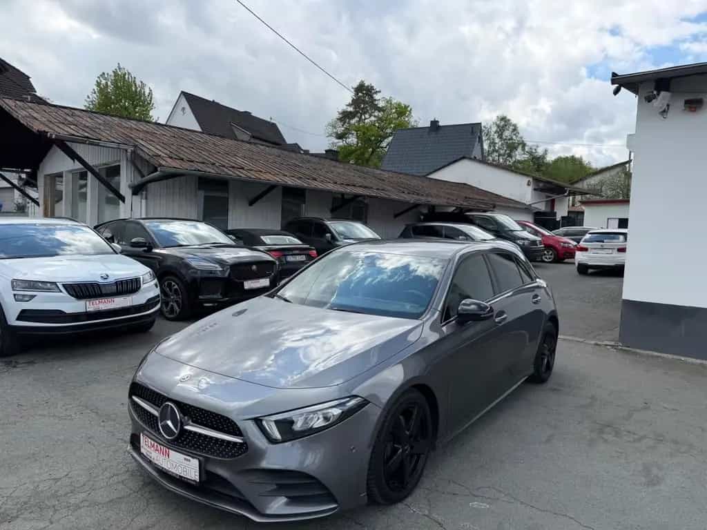 Mercedes-Benz A 200 /LED/AMG-LINE/S-SITZE/ 08/2018-photo-0