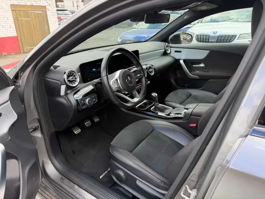 Mercedes-Benz A 200 /LED/AMG-LINE/S-SITZE/ 08/2018-photo-11