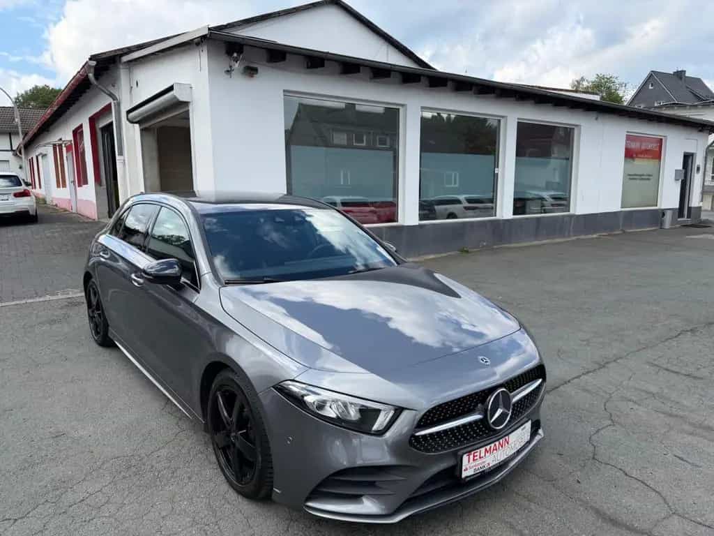 Mercedes-Benz A 200 /LED/AMG-LINE/S-SITZE/ 08/2018-photo-3