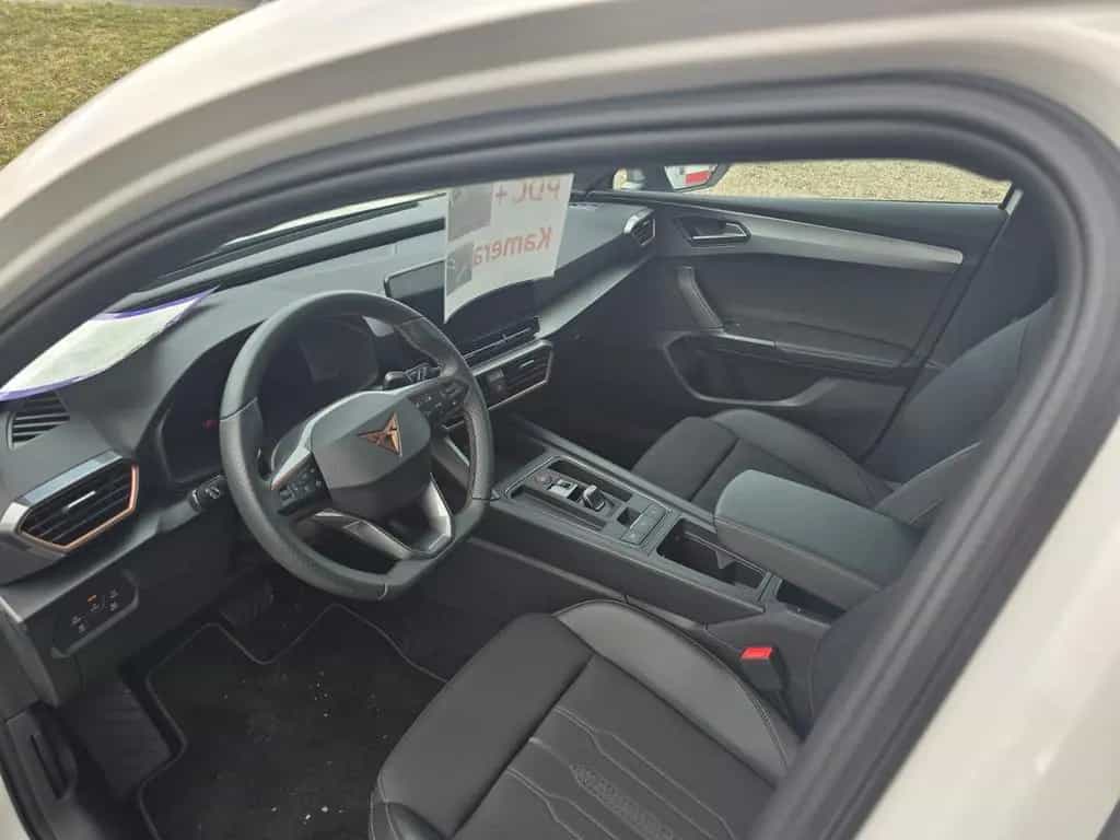 Cupra Leon 2.0 TSI 140kW DSG Sportstourer - 02/2023-photo-10