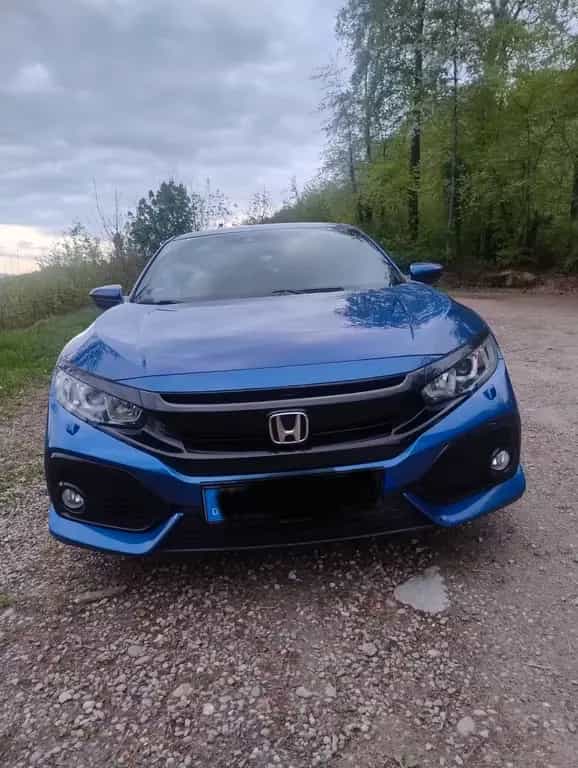 Honda Civic 1.0 VTEC Turbo Elegance 71500km, 05/2017-photo-2