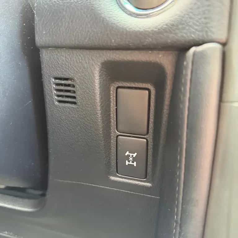 Lexus GX 460 V8 Executive LPG 01/2016-photo-23